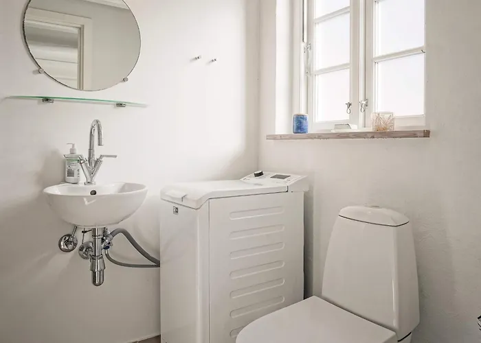 Apartamento 4 Person In Aakirkeby-by Traum